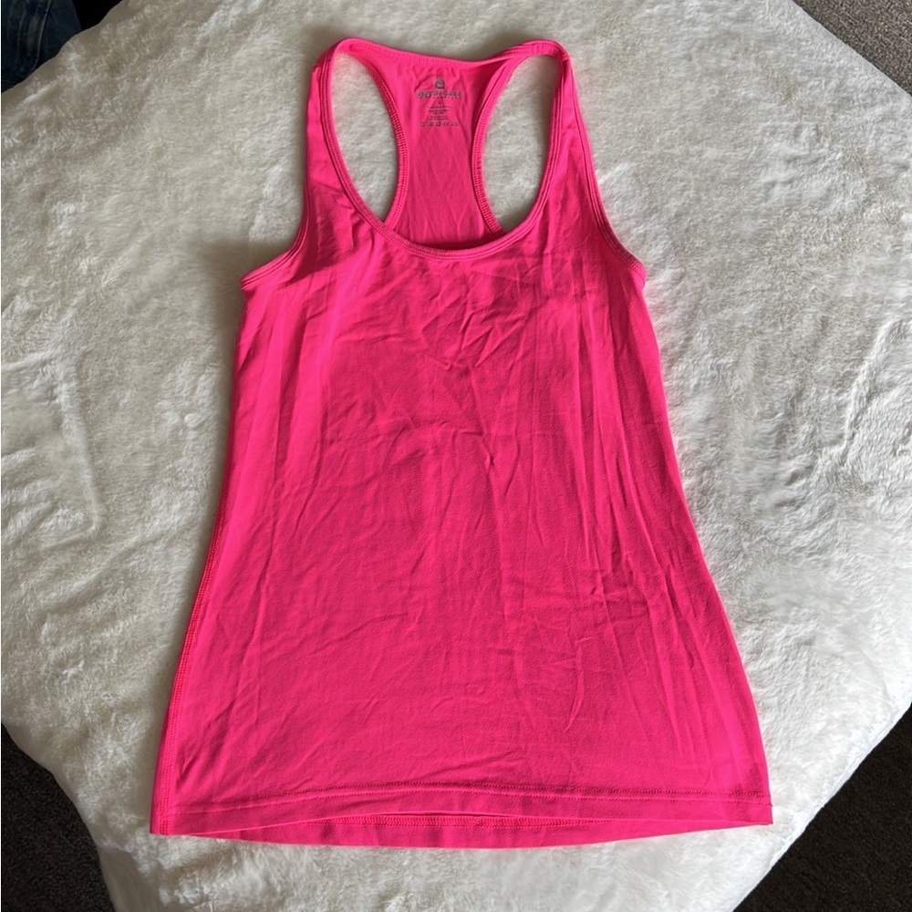 90 degree tank top